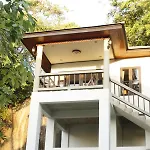 Coral Cove Resort