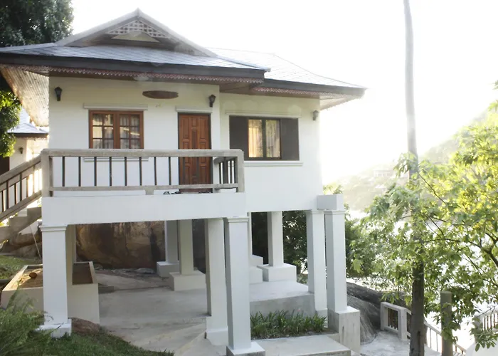 Coral Cove Resort